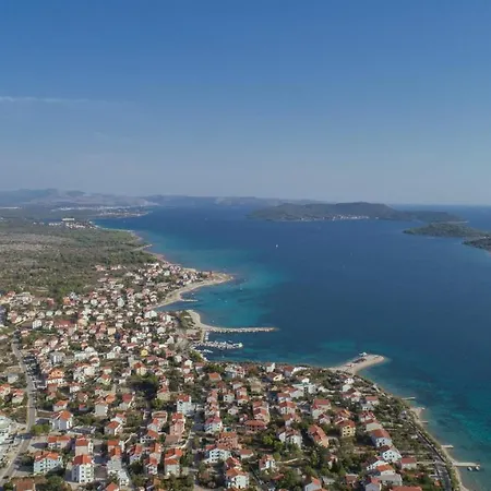 Apartament Apartvilla Okit